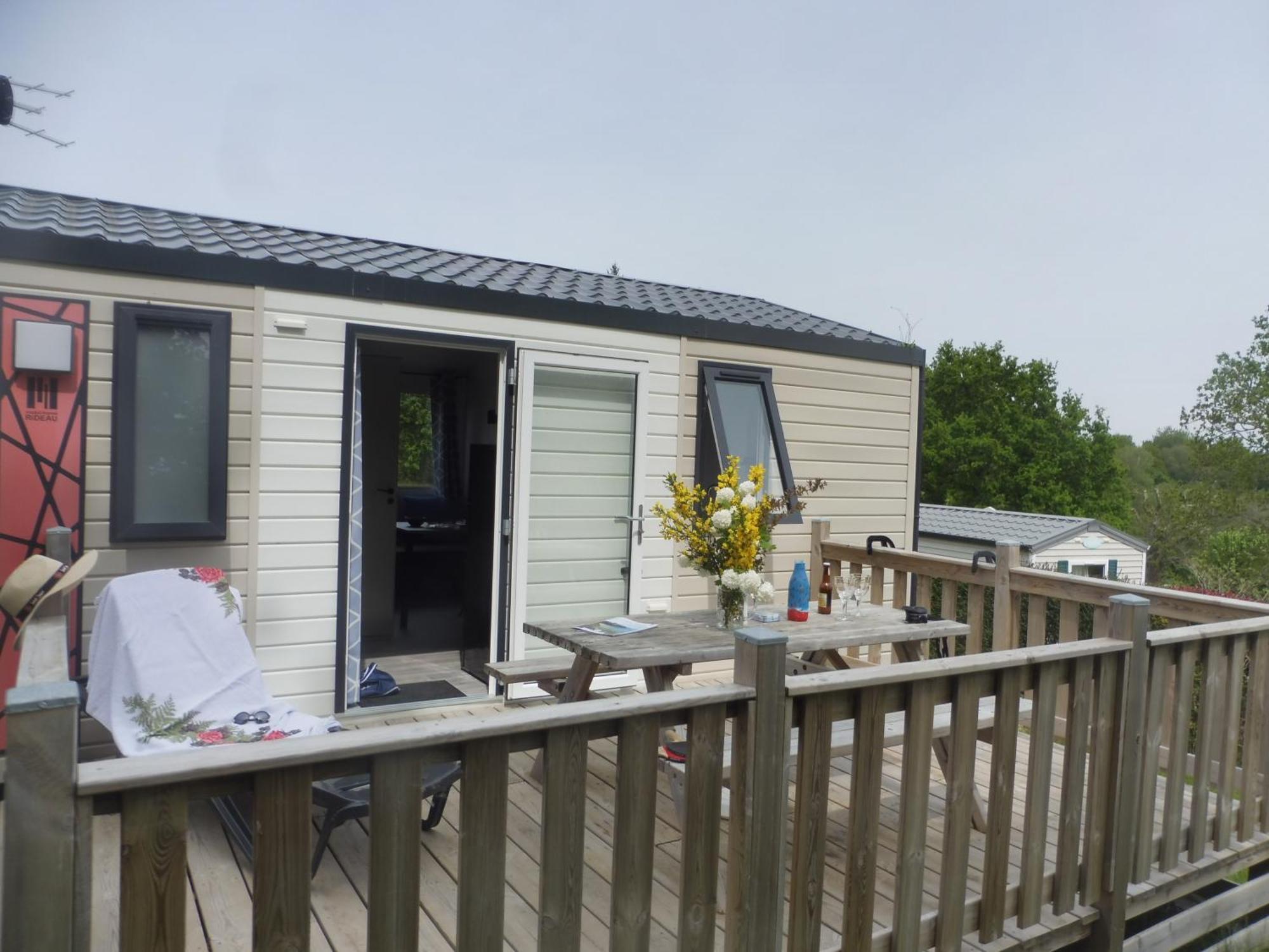 Camping De Trezulien Дуарнене Екстериор снимка